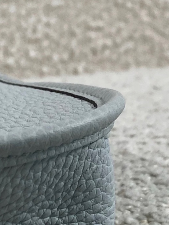 Authentic Pre-Owned Hermès Mini Evelyne TPM 16 m Bleu Pale / Gris - Picture 9 of 15